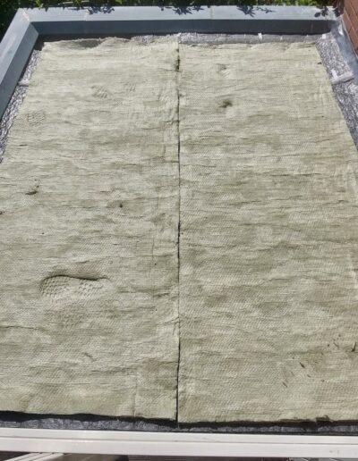 Substraatmatlaag met ruimte rondom (voor grind)